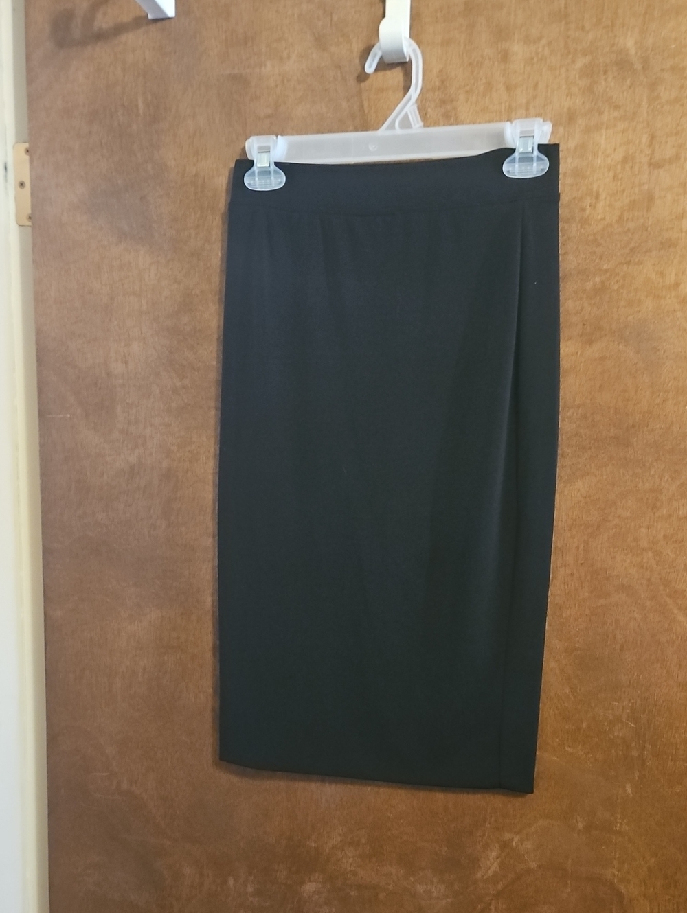 iris Black Pencil Skirt